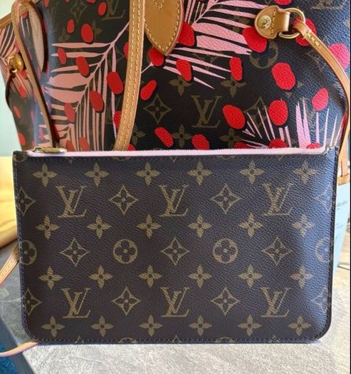Louis Vuitton pochette