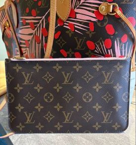 Louis Vuitton pochette