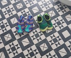 Beach shoes