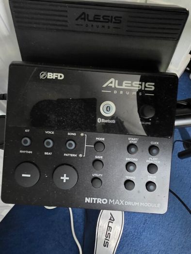 Alesis Nitro Max