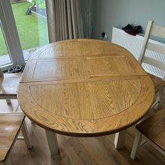 Ez Living Table & 4 Chairs