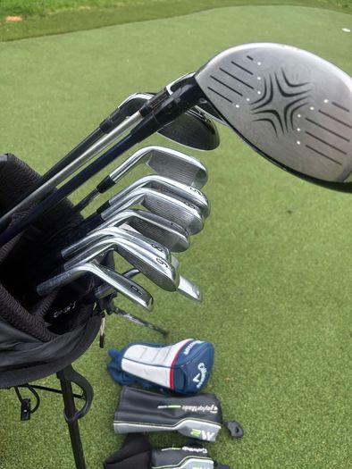 Full set of Premium golf clubs and bag