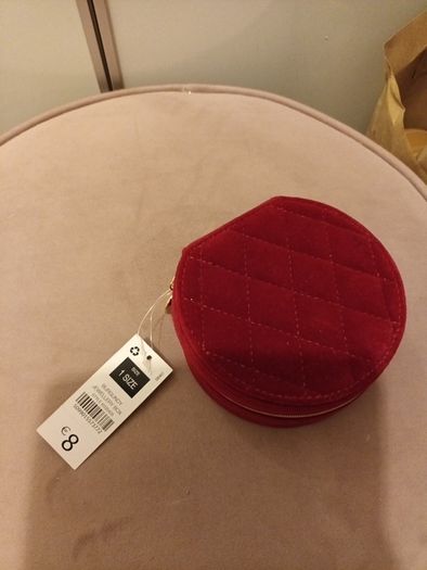 Luxury wine  velvet jewellery box