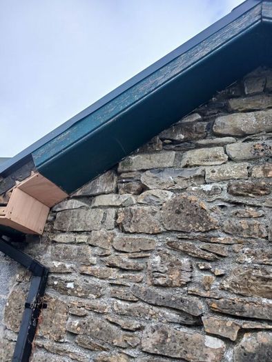 Roof Repair,pvc gutters, floor installation