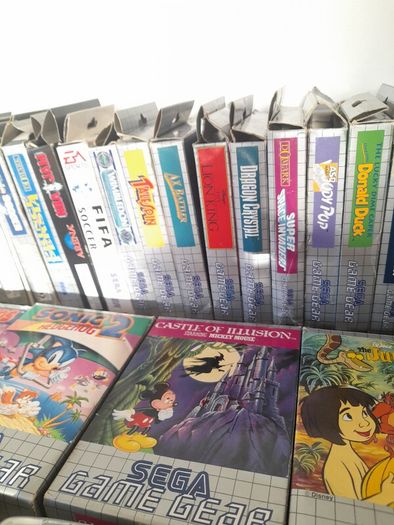 SEGA Game Gear Collection  Large Collectors Lot