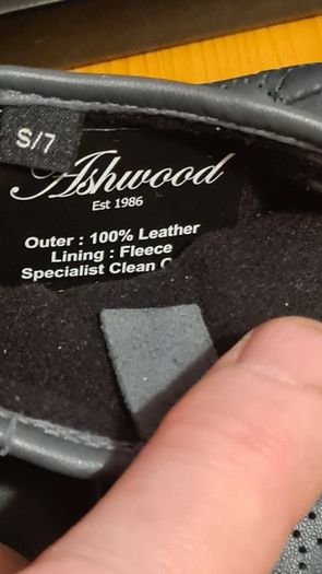 Ashwood 100% Leather Ladies Gloves From Kilkenny Design Shop. As New In Box. S7 Size.