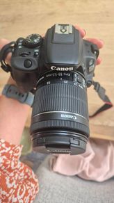Canon EOS 100D + 18 55mm IS STM Lens + Lowepro Case Excellent Condition