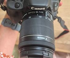 Canon EOS 100D + 18 55mm IS STM Lens + Lowepro Case Excellent Condition