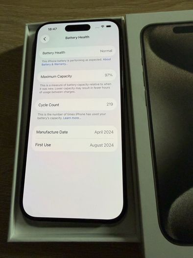 iphone 15 pro 256GB Used  Grade B 97% Battery Free Phone cover and screen Protector