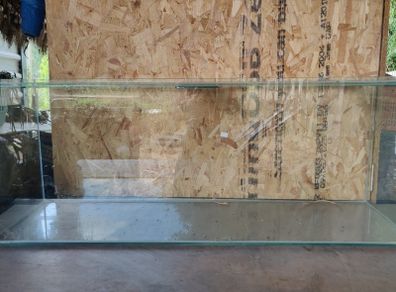 Aquarium/Terrarium