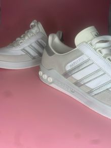 Get New Premium Vintage Adidas