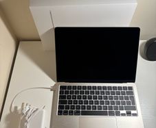 macBook Air M5