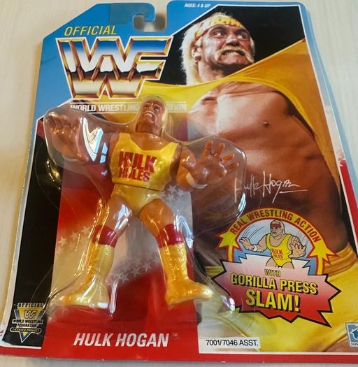 WWF WWE Hasbro Hulk Hogan Series 1 MOC 1990