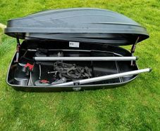 car roof bars and box