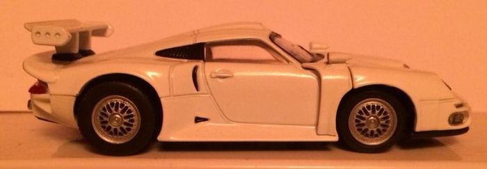 DeAgostini Porsche 911 GT1 1/43