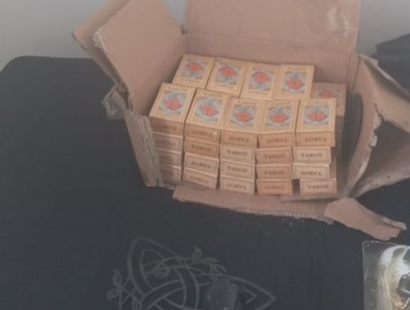 Tarot cards and everything you need