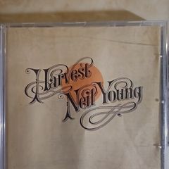 Neil Young CD  - Harvest
