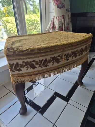 Vintage MidCentury 1950s Tapestry sewing box foorstool
