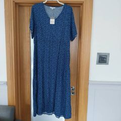 Ladies Summer Dress, Brand new with tags.