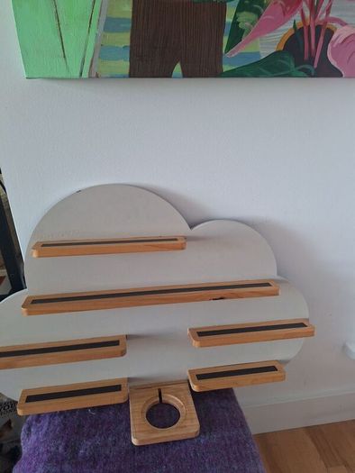 Tonie wall shelf