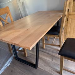 oak table and chairs