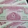 Lot of 7 In Sequence Great Britain (British Armed Forces) 1 Pound 1962 Pick M36 4th SERIES ( Uncirculated ) Banknotes Image 2