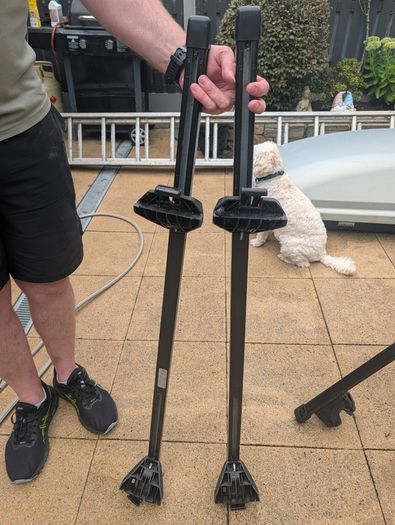 Car roof rails