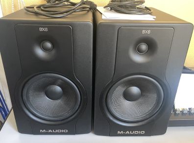 M-Audio BX8 D2 (Pair)