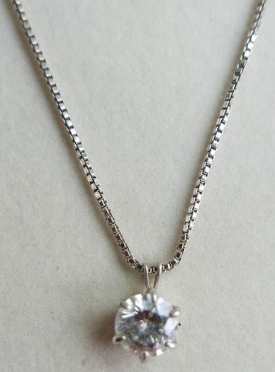 Vintage Sterling Silver 925 Fine Zirconia Pendant and Necklace length 21" - 8,46g