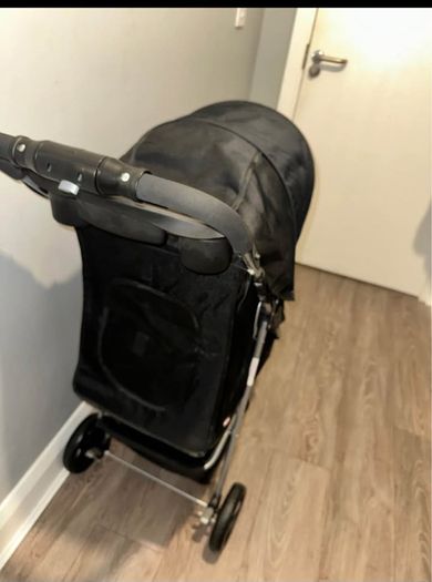 dog stroller