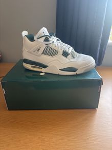 jordan 4's