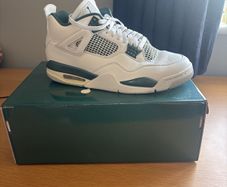 jordan 4's