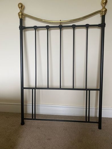 headboard