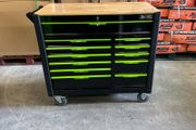 12 Drawer Tool Box Complete With Tools