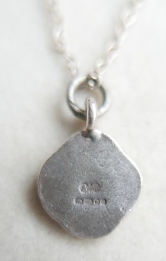 Vintage Sterling Silver .925 Azuni Pendant and Necklace - Full Hallmark length 18" - 3,2g