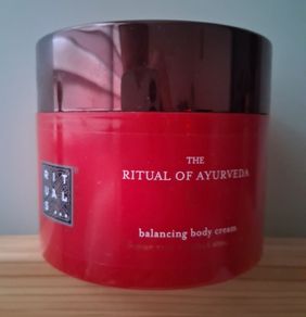 RITUAL OF AYURVEDA balancing body cream