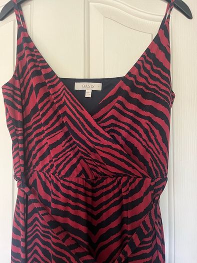 Brand new oasis burgundy and navy bd jersey  polyester maxi dress