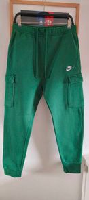 Nike tracksuit bottom size M.