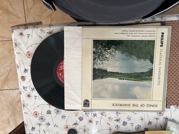 Songs of the shamrock