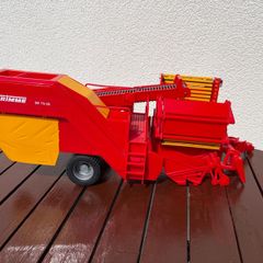 Bruder Grimme SE 75-30 Potato Digger Truck - Model Farm Machinery - Germany