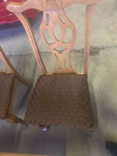 Oak dining table & 6 chairs