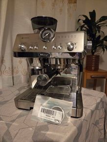 DeLonghi La Specialista Opera EC9555.M Bean to Cup Coffee Machine Silver
