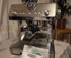 DeLonghi La Specialista Opera EC9555.M Bean to Cup Coffee Machine Silver