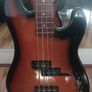 Squier P-Bass Special for Parts/Repair Image 6