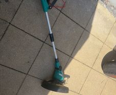 Grass trimmer