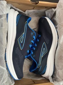 mens trainers uk 11