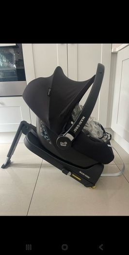 maxi cosi car seat with isofix base