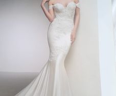 Pronovias Wedding Dress