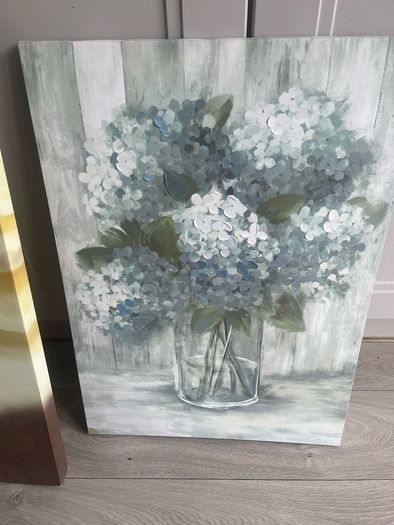 2 Canvas Wall Prints