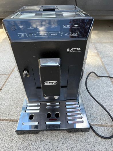 Coffee Machine Delonghi Eletta model